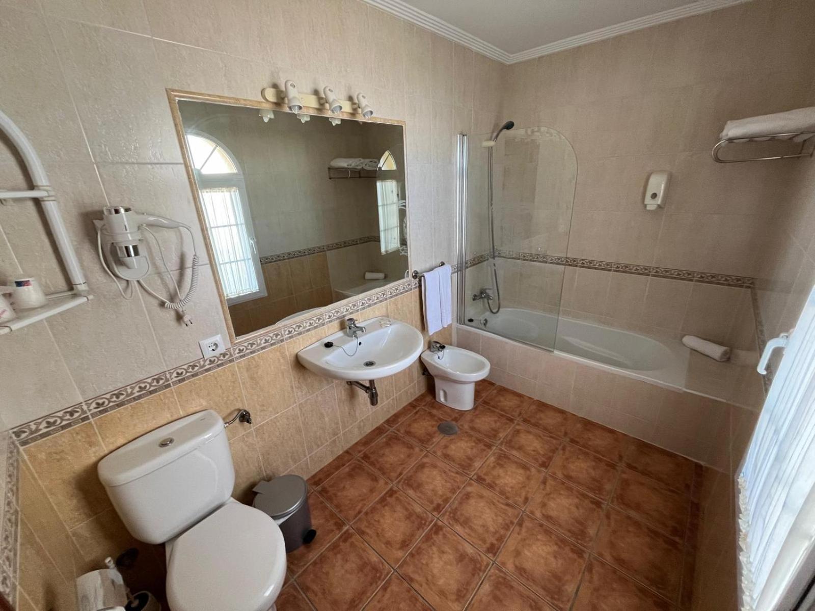 איסלה כריסטינה Apartamentos Turisticos Paraiso Andaluz מראה חיצוני תמונה